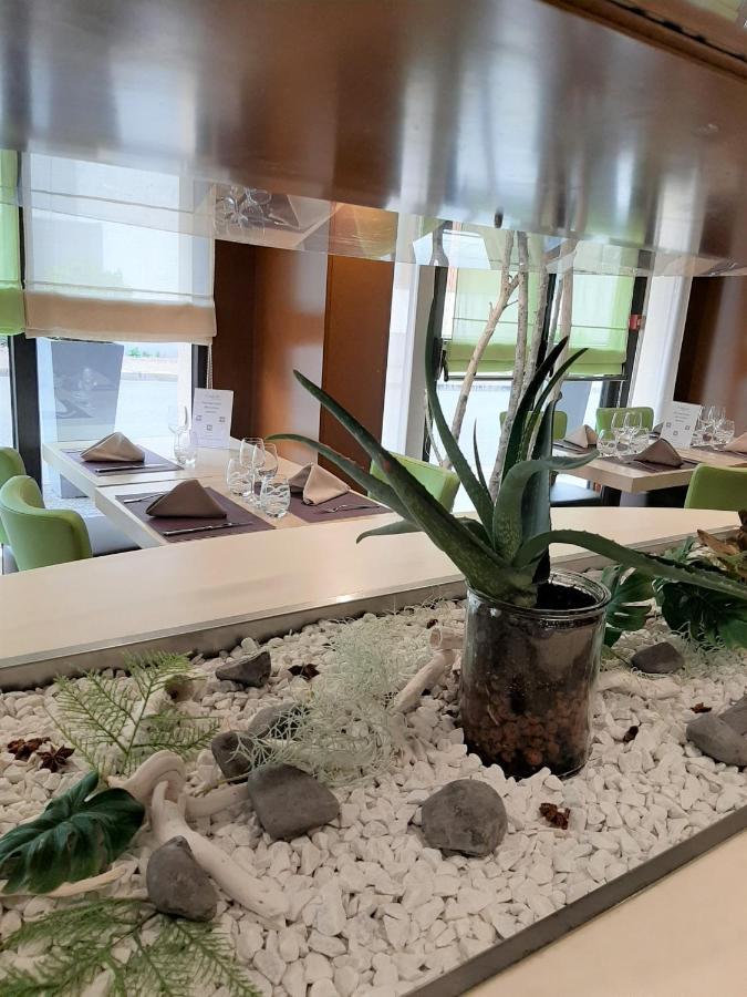 Kyriad Hotel Nevers Centre Dış mekan fotoğraf