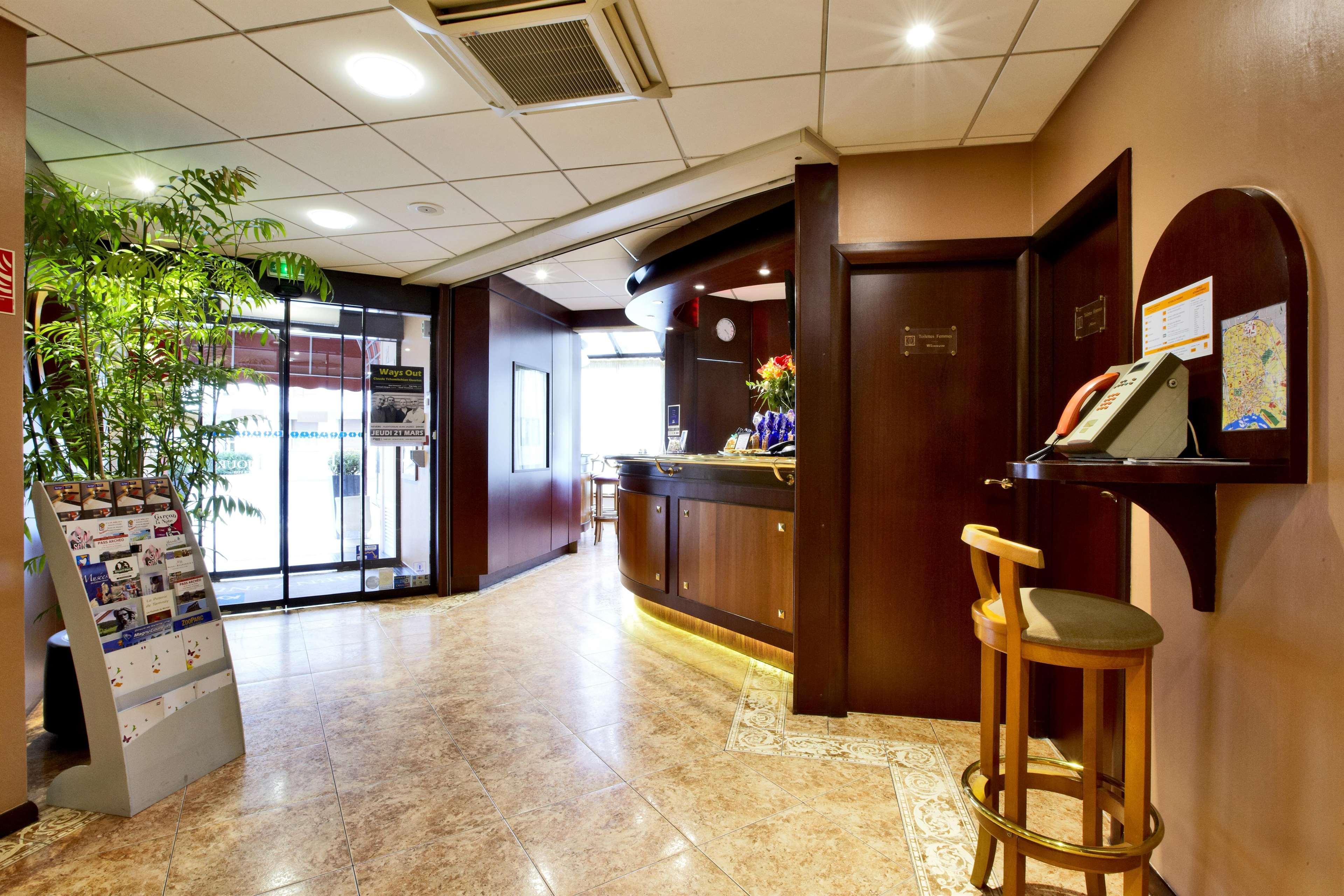 Kyriad Hotel Nevers Centre Dış mekan fotoğraf